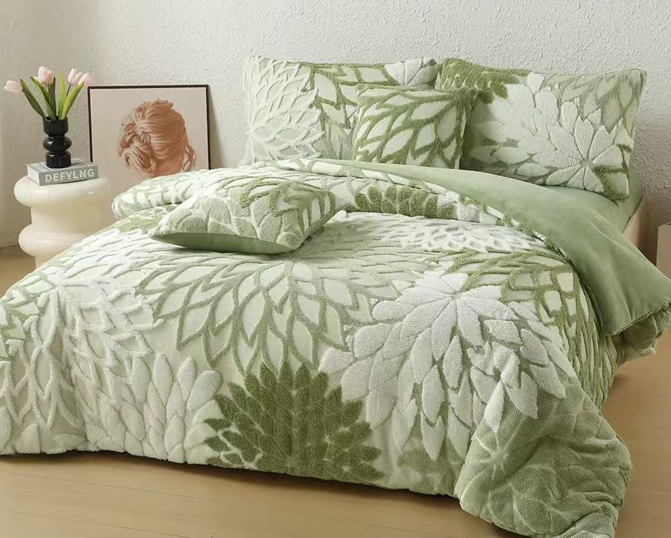 Lenjerie Cocolino Pufoasa, Pat Dublu, cu 6 Piese, Cearceaf Pat Cu Elastic, Flori In Relief-M11515