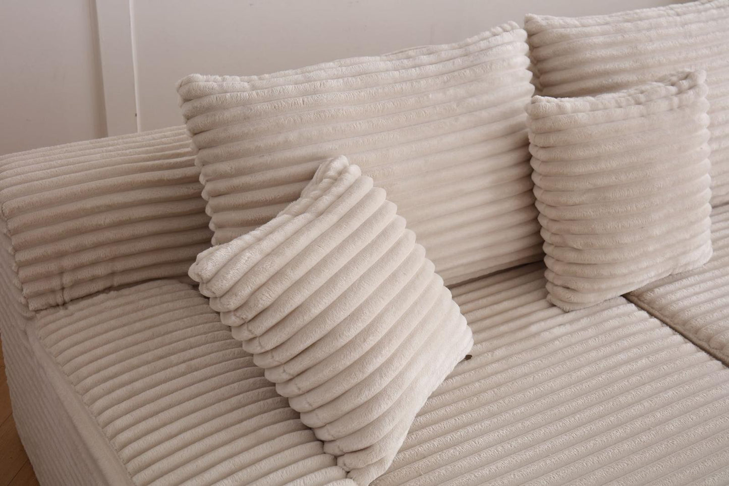 Coltar Premium Elysia, cu Susținere Ergonomică HD Foam, Catifea Reiata, Crem-C10012