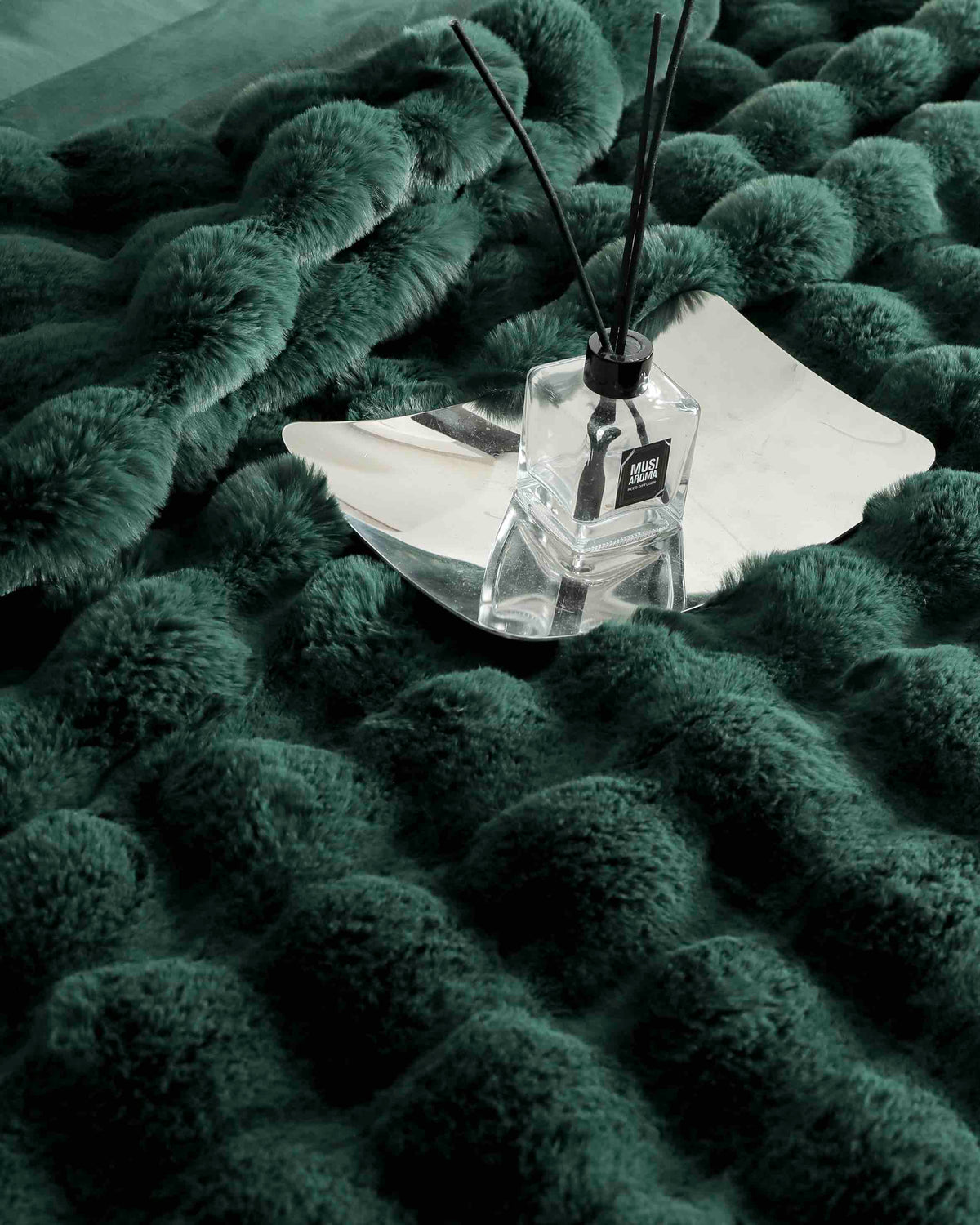 Lenjerie Luxury ExtraPufoasa, din Blanita Artificiala Tip Iepure, 6 piese, Verde