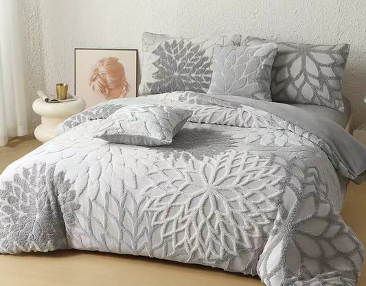 Lenjerie Cocolino Pufoasa, Pat Dublu, cu 6 Piese, Cearceaf Pat Cu Elastic, Flori In Relief-M11510