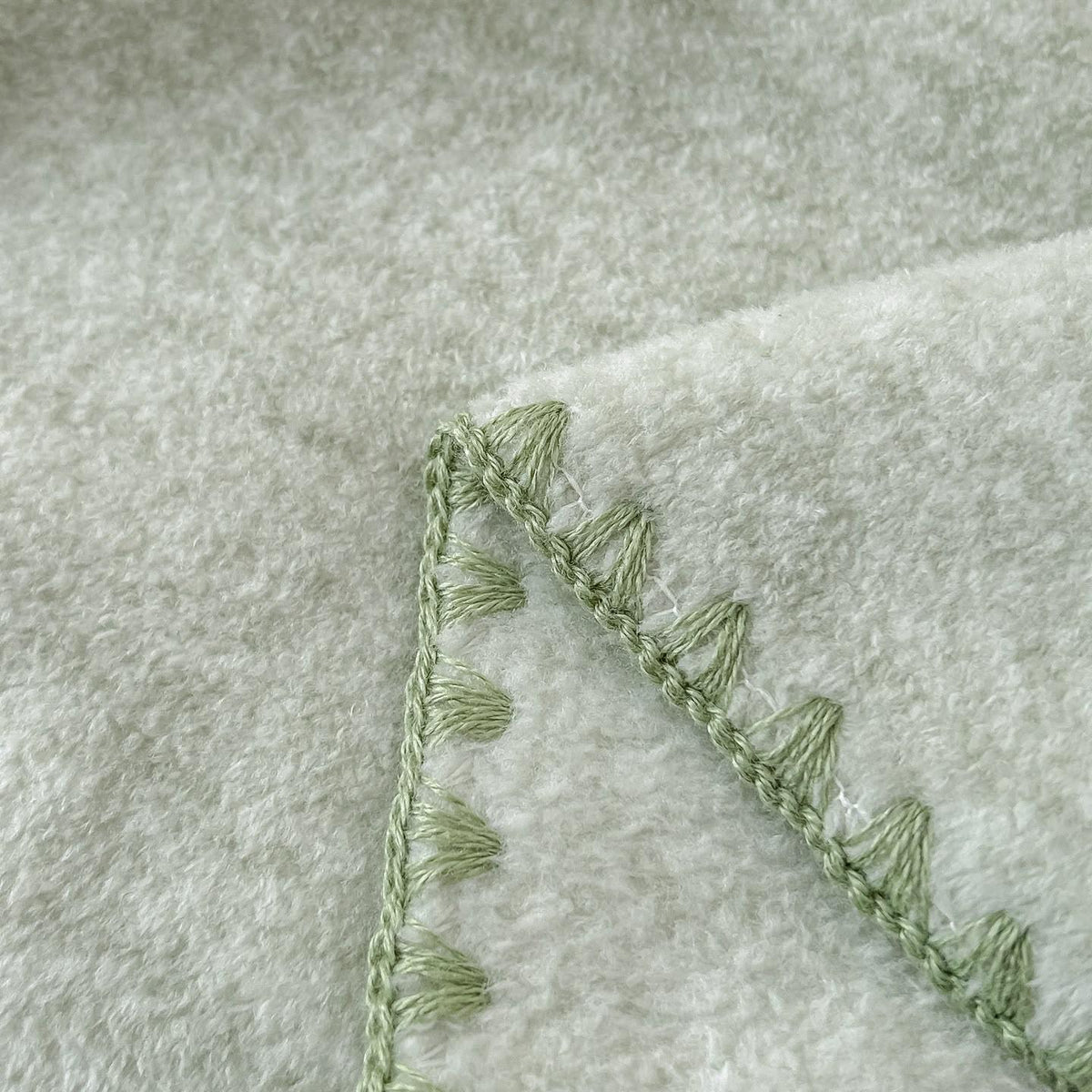 Patura Cocolino tip casmir, cu capse, utilizabilă si ca sal, 100×140 cm-C11478