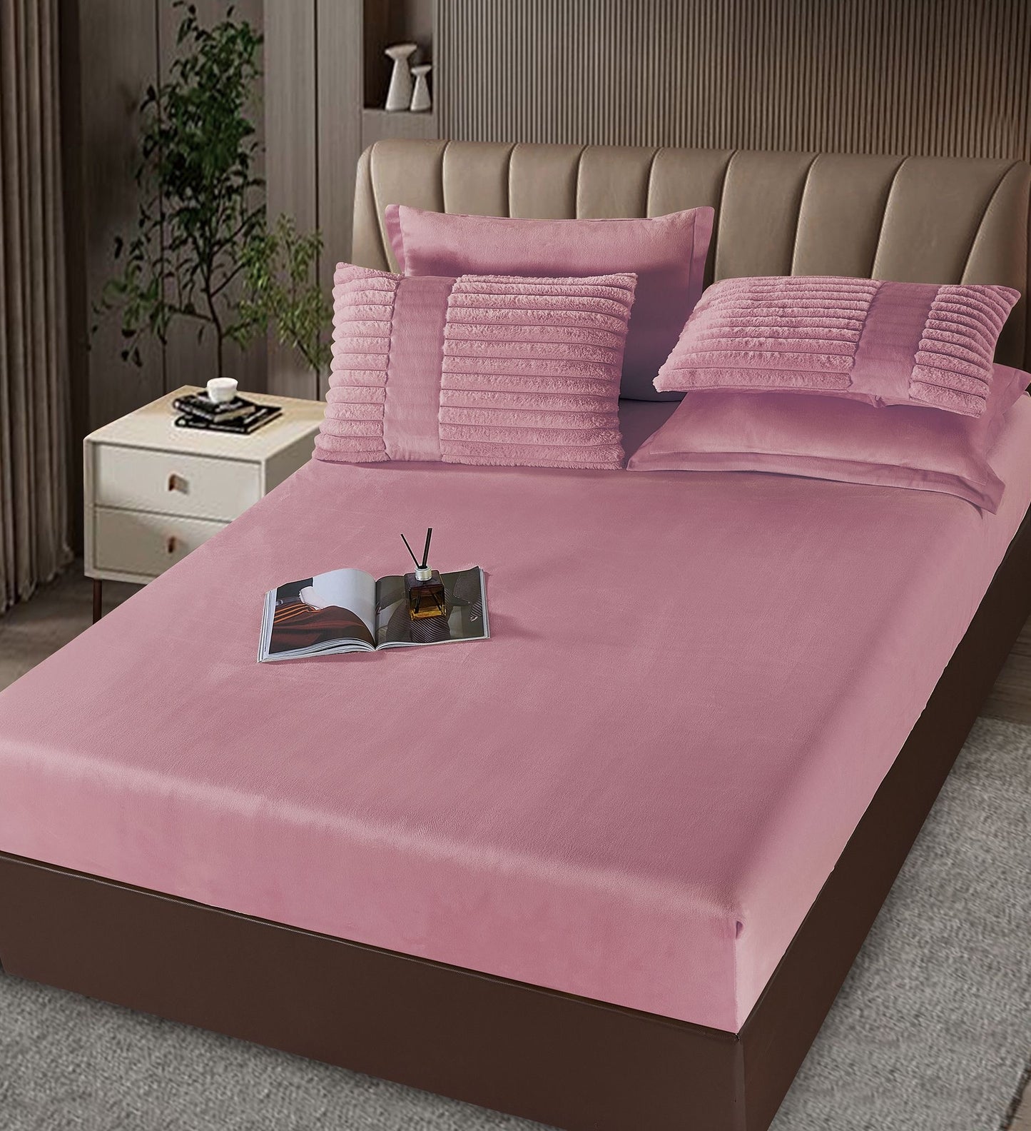 Lenjerie Pat cu Pilota Inclusa, Blanita Iepure Artificiala, Cearceaf de Pat Cu Elastic, 6 Piese, Roz-C9806