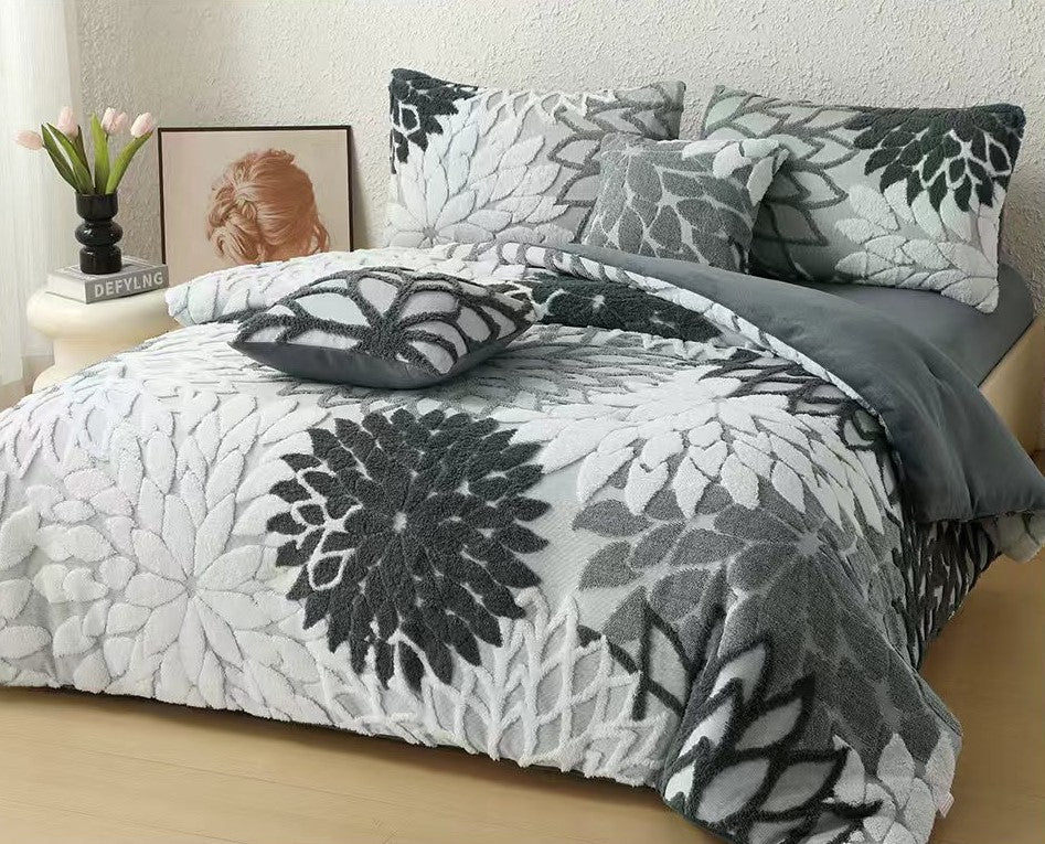 Lenjerie Cocolino Pufoasa, Pat Dublu, cu 6 Piese, Cearceaf Pat Cu Elastic, Flori In Relief-M11512