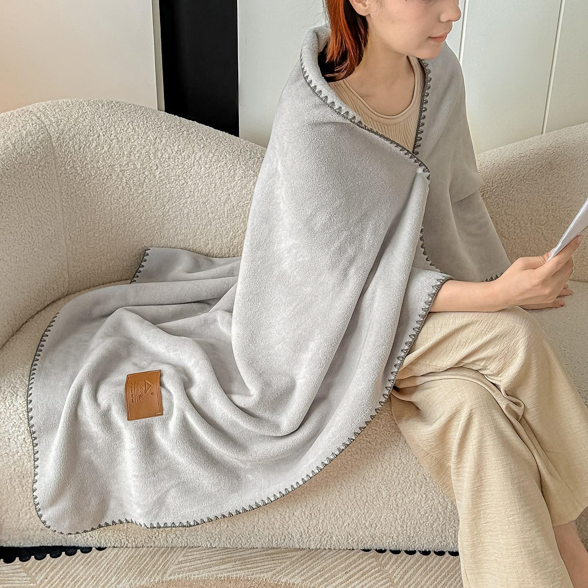 Patura Cocolino tip casmir, cu capse, utilizabilă si ca sal, 100×140 cm-C11480