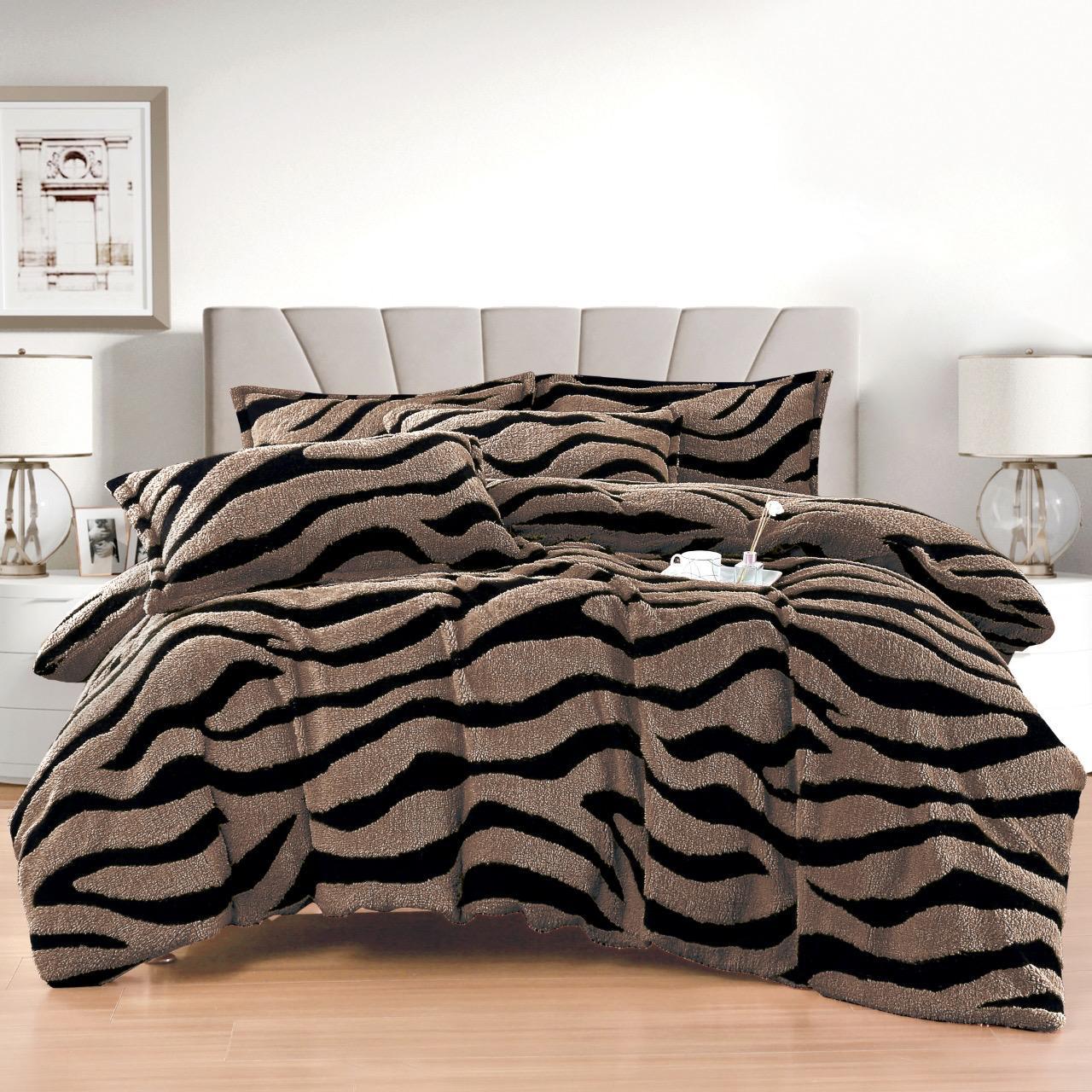 Lenjerie Pat Dublu Super Pufoasă, Cocolino Sherpa, 4 Piese, cu Elastic, Maro/Zebra Print-F9746