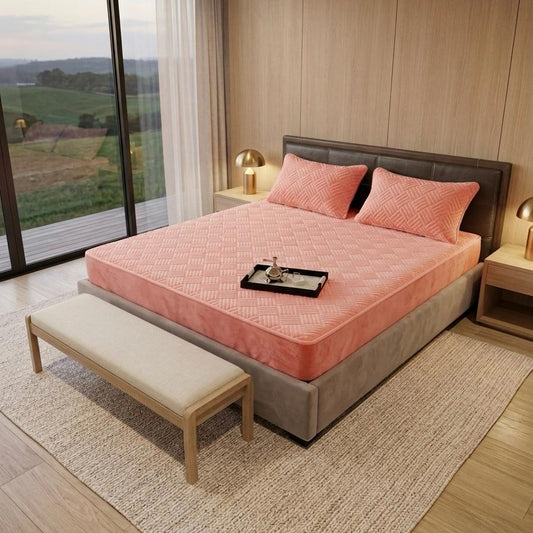 Husa matlasata tip topper din catifea cu 2 fete de perna 50x70cm, 160x200cm, Roz-Y10703