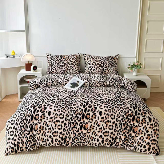 Lenjerie Pufoasa Cocolino, 4 Piese, cu Elastic, Animal Print-D11321