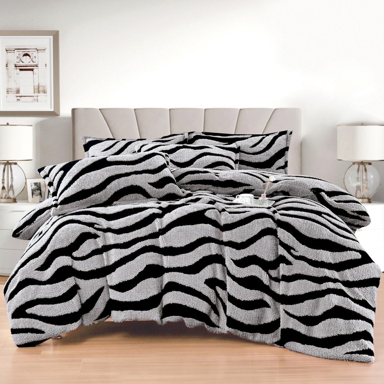 Lenjerie Pat Dublu Super Pufoasă, Cocolino Sherpa, 4 Piese, cu Elastic, Gri Deschis/Zebra Print-F9754