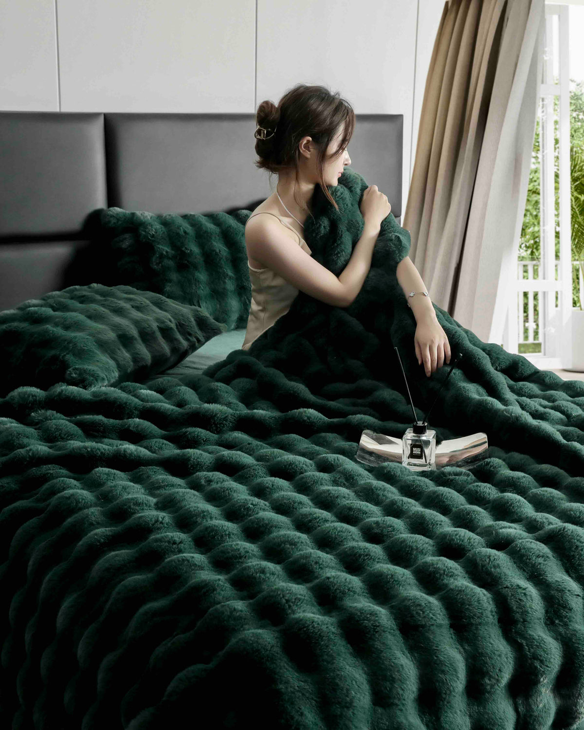 Lenjerie Luxury ExtraPufoasa, din Blanita Artificiala Tip Iepure, 6 piese, Verde