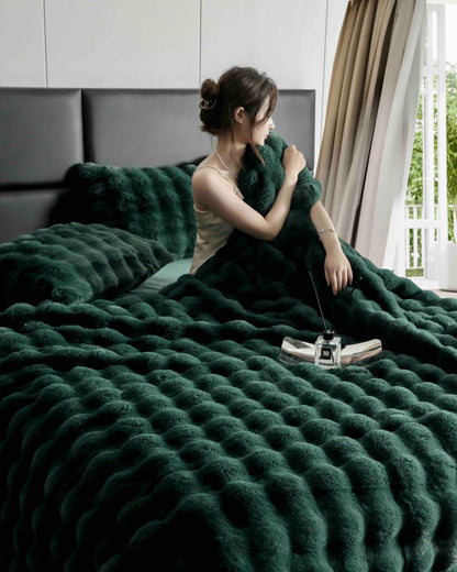 Lenjerie Luxury ExtraPufoasa, din Blanita Artificiala Tip Iepure, 6 piese, Verde