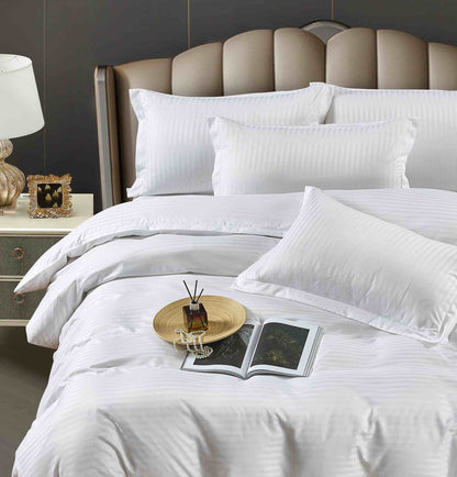 Lenjerie Bumbac Damasc Deluxe, 6 Piese cu Elastic, Alba-C5082