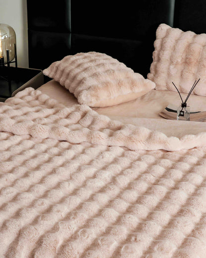 Lenjerie Luxury ExtraPufoasa, din Blanita Artificiala Tip Iepure, 6 piese, Champagne