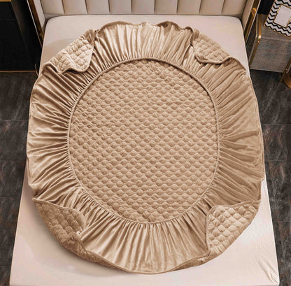 Husa matlasata tip topper din catifea, 160x200cm+2 fete de perna 50x70cm, Bej-C9587