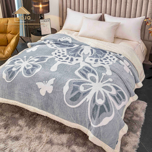 Patura Cocolino cu Blanita, 200x230cm, Imprimeu 3D cu Fluturi, Gri Deschis-C9699