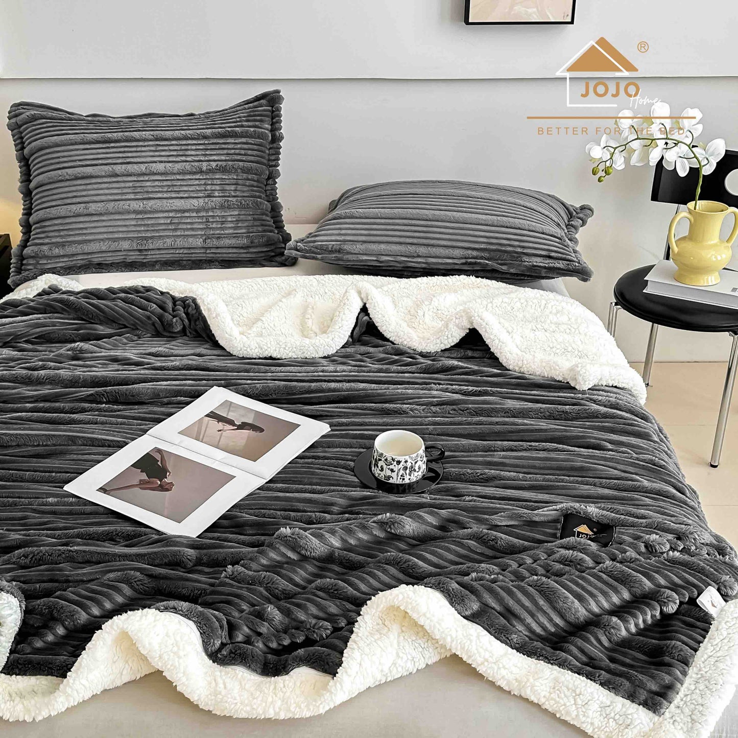 Set Patura Cocolino cu Blanita+2 Fete de Perna 50x70cm, Gri Inchis-C9916