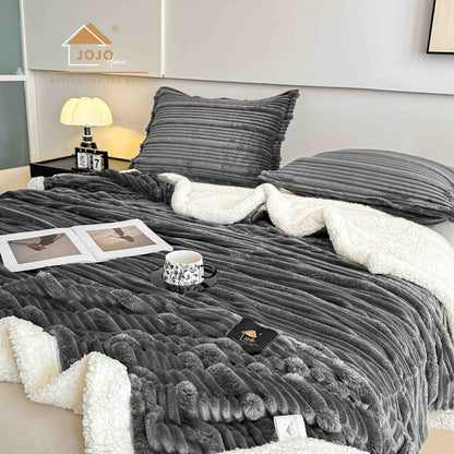 Set Patura Cocolino cu Blanita+2 Fete de Perna 50x70cm, Gri Inchis-C9916