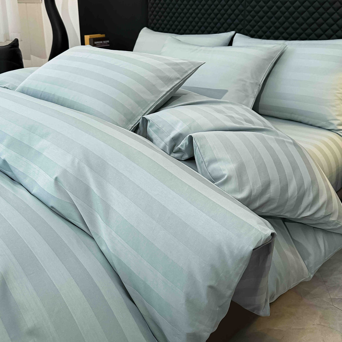 Lenjerie Luxury din Damasc 100% Bumbac Deluxe, 6 Piese cu Elastic, Bleu-C11099