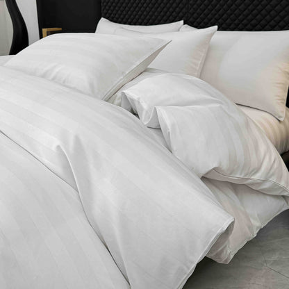 Lenjerie Luxury din Damasc 100% Bumbac Deluxe, 6 Piese cu Elastic, Alb-C11094