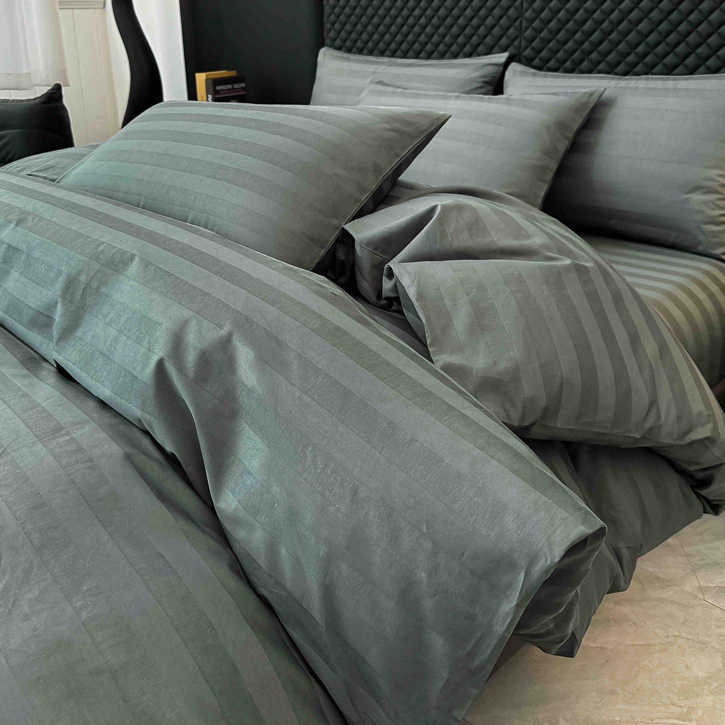 Lenjerie Luxury din Damasc 100% Bumbac Deluxe, 6 Piese cu Elastic, Antracit-C11095