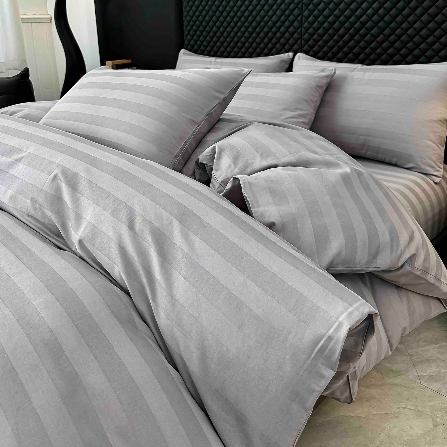 Lenjerie Luxury din Damasc 100% Bumbac Deluxe, 6 Piese cu Elastic, Gri Deschis-C11103