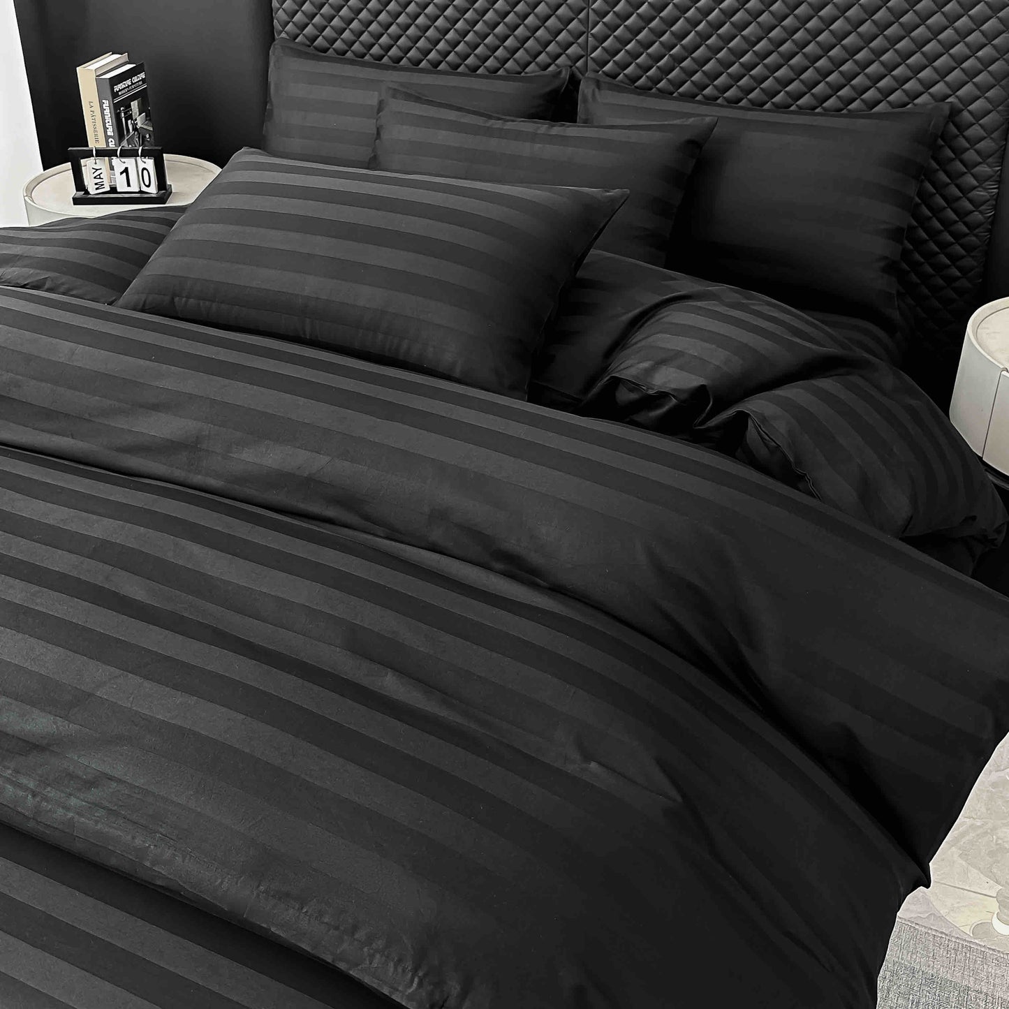Lenjerie Luxury din Damasc 100% Bumbac Deluxe, 6 Piese cu Elastic, Negru-C11093