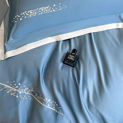 Lenjerie de Pat Premium Satin Deluxe cu Broderie Eleganta, din Bumbac 100%, 4 Piese, Blue-C11296