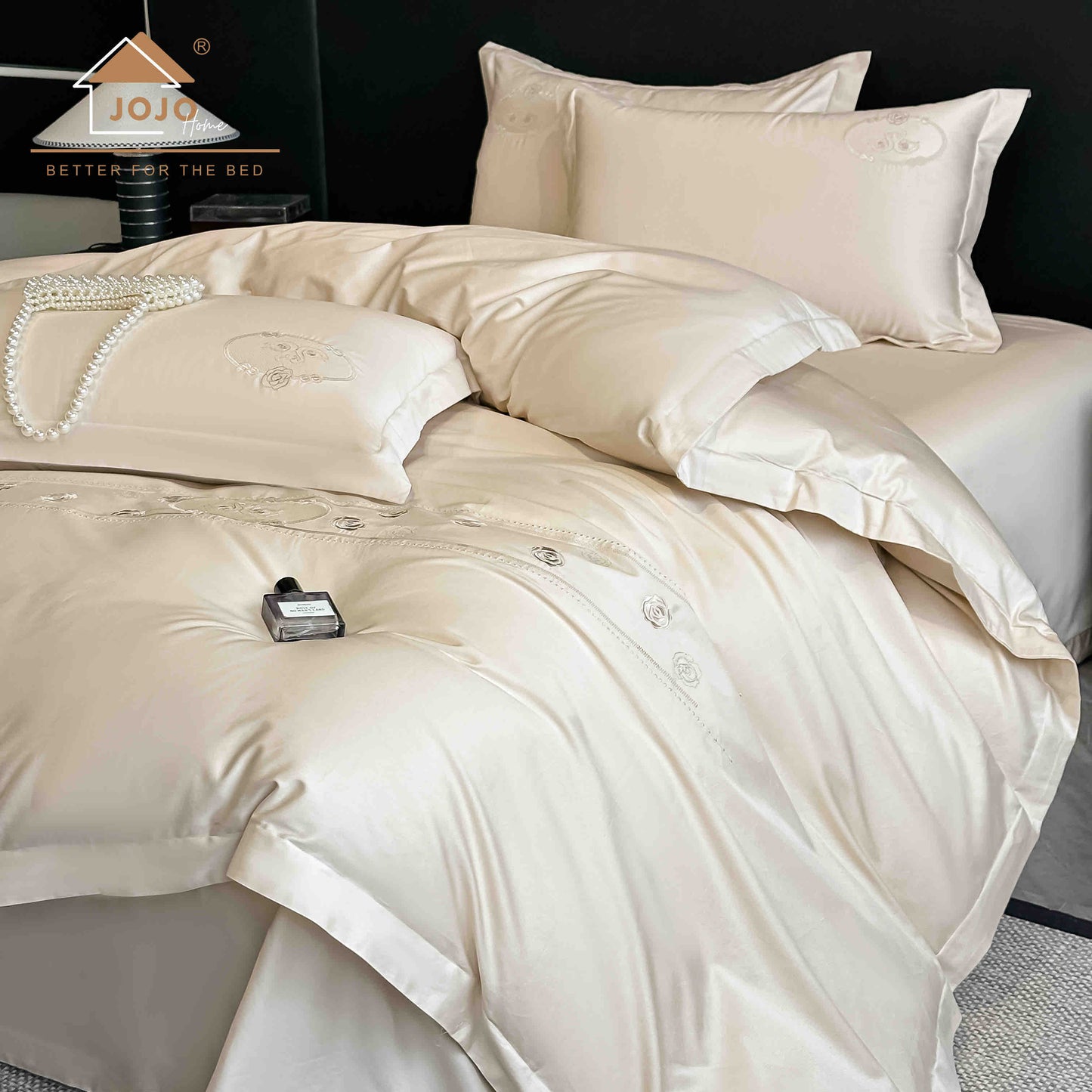 Lenjerie de Pat Premium Satin Deluxe cu Broderie Eleganta, din Bumbac 100%, 4 Piese, Ivoire-C11295