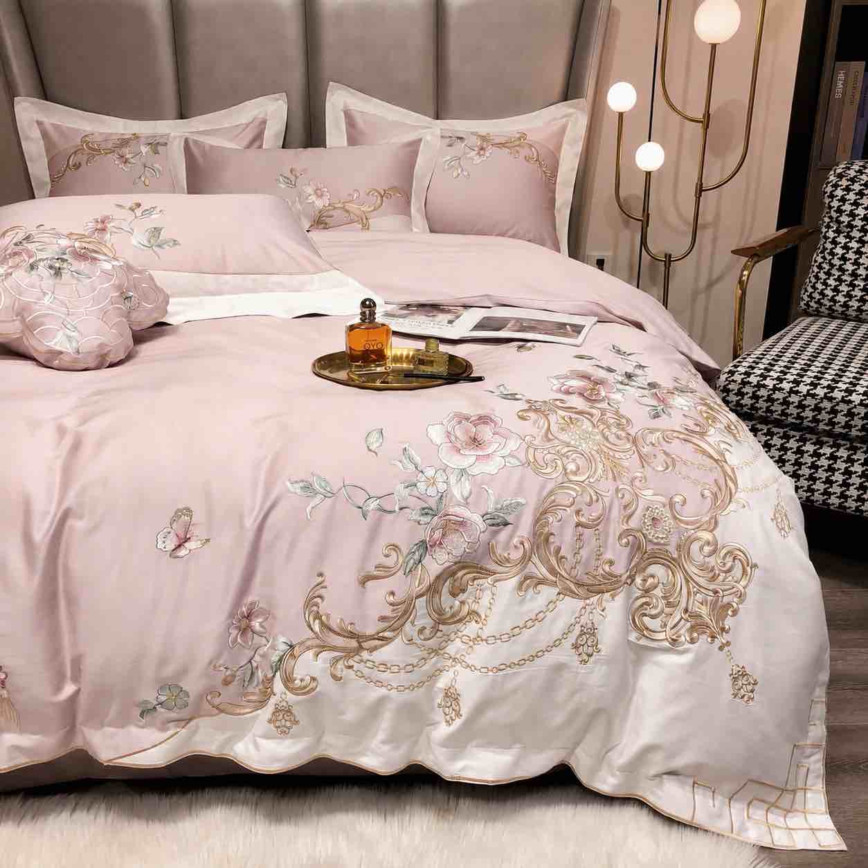 Lenjerie de Pat Premium Satin Deluxe cu Broderie Eleganta, din Bumbac 100%, 4 Piese, Pink Royal-C11298