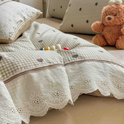 Lenjerie de Pat Premium, Bumbac 100%, cu Volanase din Dantela, Cearceaf pat Elastic, 4 Piese-C11312