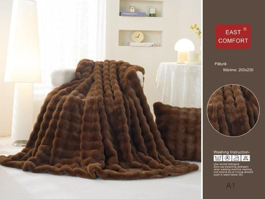 Patura Cocolino Pufoasa, din Blanita Artificiala de Iepure, 200x230cm, Maro-D9161