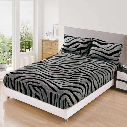 Husa Cocolino Sherpa cu Elastic, 180x200cm+2 Fete de Perna, Gri Inchis/Zebra Print-F9769