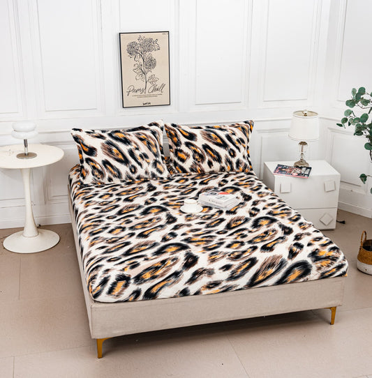 Husa Cocolino cu Elastic+2 Fete de Perna, Animal Print-A9555
