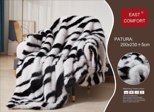 Patura Luxury Pufoasa din Blanita Artificiala De Nurca, Alb/Negru-D9207