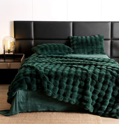 Lenjerie Luxury ExtraPufoasa, din Blanita Artificiala Tip Iepure, 6 piese, Verde