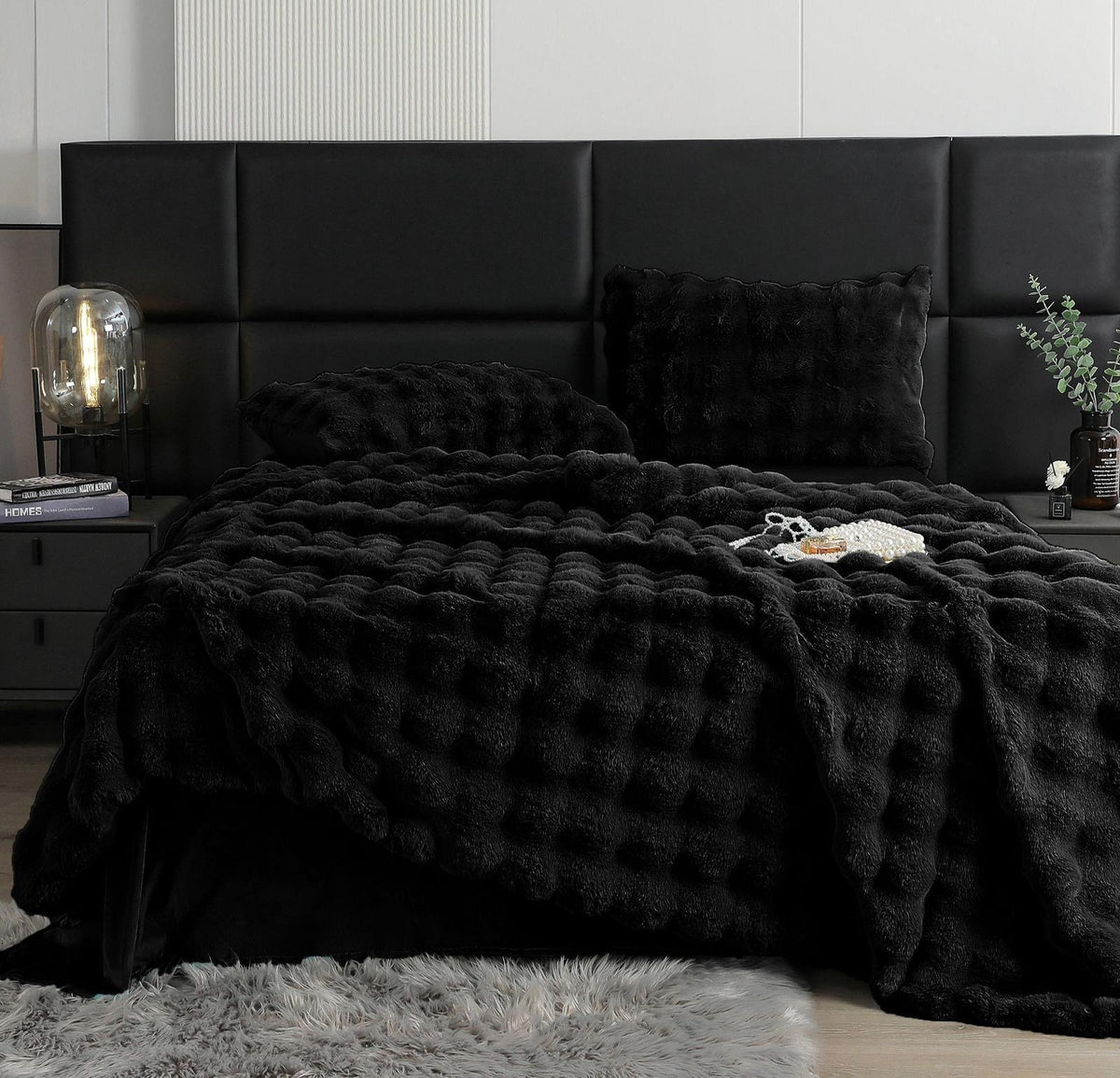 Lenjerie Luxury ExtraPufoasa, din Blanita Artificiala Tip Iepure, 6 piese, Negru
