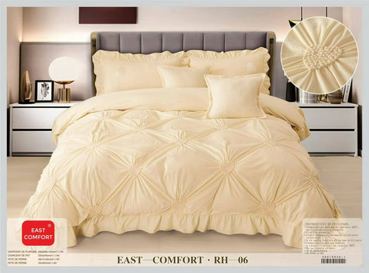Lenjerie Luxury din Catifea, 6 Piese cu Inimi Brodate si Volanas, Crem-D9216